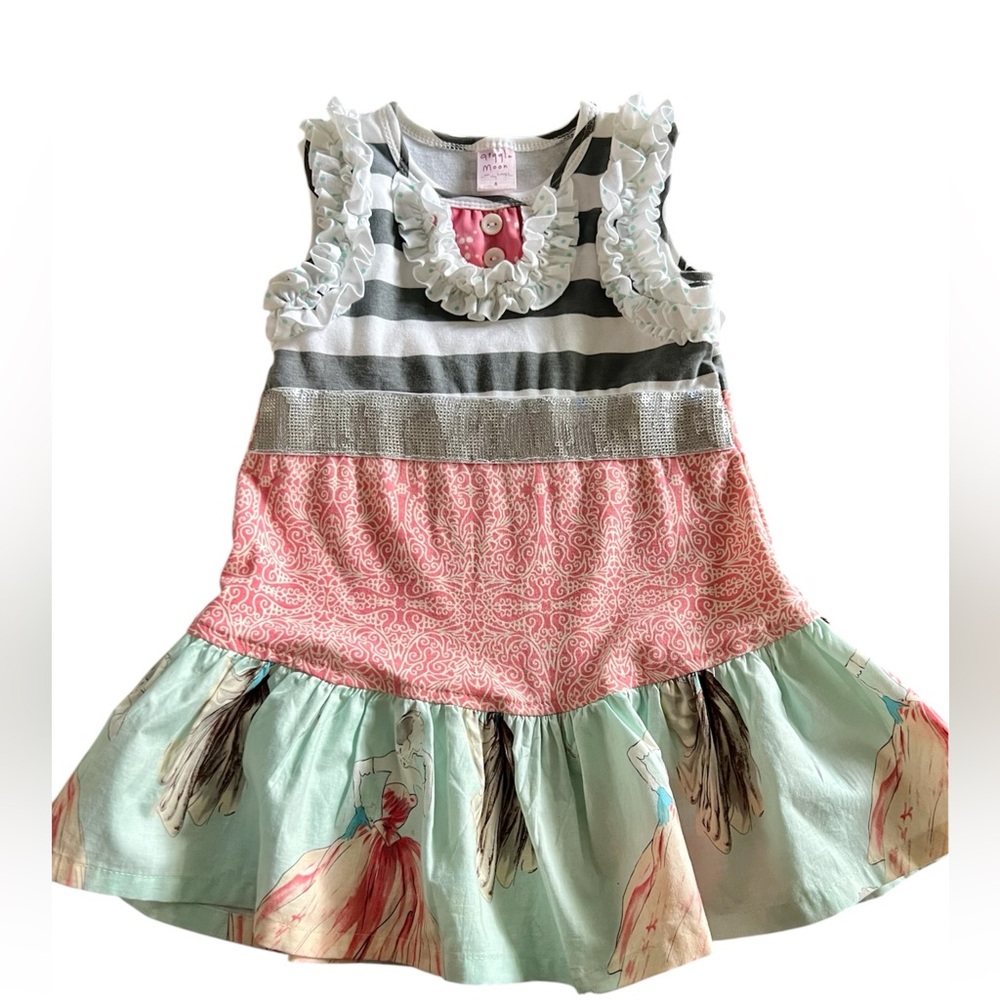 Giggle Moon sleeveless tunic Sz 6.